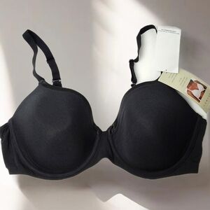 NWT Bali t-shirt bra 40DD